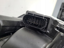Load image into Gallery viewer, Frontscheinwerfer Mercedes-Benz W447 A4479064600 Ein Stück (Rechts oder Links) SCH6483935432pw