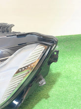 Laden Sie das Bild in den Galerie-Viewer, Frontscheinwerfer Volvo Xc60 II 31656614 LED Links Scheinwerfer Headlight SCH6484547218hp