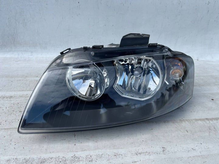 Frontscheinwerfer Audi A3 8P0941003H 0302510001LE02E690 Links Headlight SCH6484737105zs