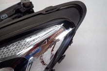 Laden Sie das Bild in den Galerie-Viewer, Frontscheinwerfer Seat Leon 5FJ941007D Links Scheinwerfer Headlight SCH6487407155rh