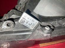 Load image into Gallery viewer, Frontscheinwerfer Toyota Corolla 90154118 Links Scheinwerfer Headlight SCH6489174092ml