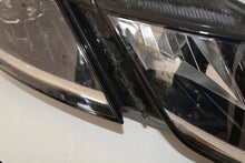 Laden Sie das Bild in den Galerie-Viewer, Frontscheinwerfer Skoda Octavia III 5E1941018E Rechts Scheinwerfer Headlight SCH6498202010ys