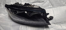 Laden Sie das Bild in den Galerie-Viewer, Frontscheinwerfer Skoda Fabia III 6V1941016D Rechts Scheinwerfer Headlight SCH6509322714mv