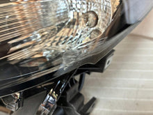Laden Sie das Bild in den Galerie-Viewer, Frontscheinwerfer Mazda 3 BCJH-51040 Full LED Links Scheinwerfer Headlight SCH6510173006hq