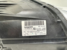 Load image into Gallery viewer, Frontscheinwerfer Volvo V70 S80 31420013 Xenon Links Scheinwerfer Headlight SCH6510855928zt