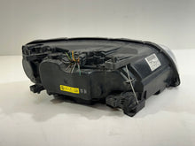 Load image into Gallery viewer, Frontscheinwerfer Volvo V70 S80 31420013 Xenon Links Scheinwerfer Headlight SCH6510855928zt