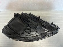 Laden Sie das Bild in den Galerie-Viewer, Frontscheinwerfer Mercedes-Benz W177 A1779064703 Full LED Links Headlight SCH6514863174ln