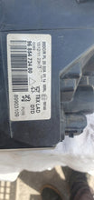Laden Sie das Bild in den Galerie-Viewer, Frontscheinwerfer Peugeot 5008 I 9685473480 Rechts Scheinwerfer Headlight SCH6516437440ka