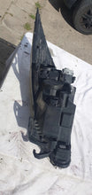 Laden Sie das Bild in den Galerie-Viewer, Frontscheinwerfer Peugeot 5008 I 9685473480 Rechts Scheinwerfer Headlight SCH6516437440ka