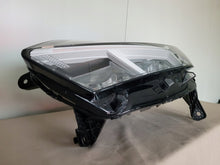 Laden Sie das Bild in den Galerie-Viewer, Frontscheinwerfer Dacia Sandero III 260602561R LED Links Scheinwerfer Headlight SCH6525367159we