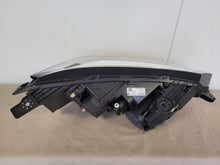 Laden Sie das Bild in den Galerie-Viewer, Frontscheinwerfer Dacia Sandero III 260602561R LED Links Scheinwerfer Headlight SCH6525367159we