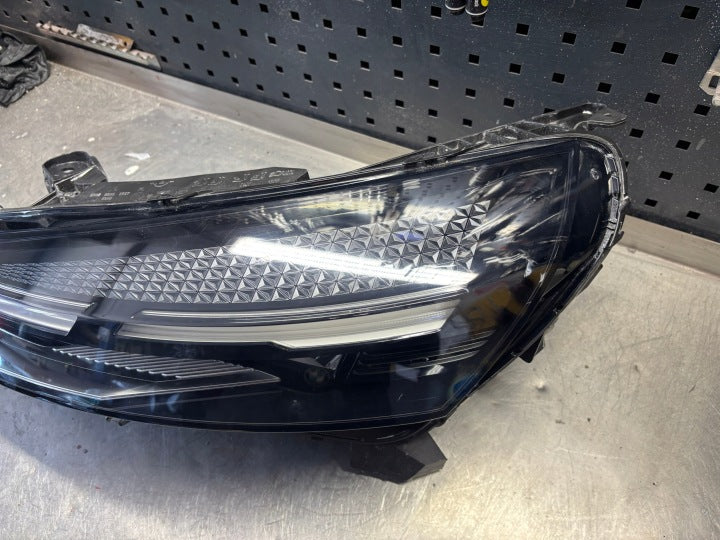 Frontscheinwerfer Renault Clio I 5 260600149R LED Links Scheinwerfer Headlight SCH6533541279en