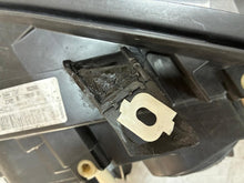 Laden Sie das Bild in den Galerie-Viewer, Frontscheinwerfer BMW X1 E84 7290268 Xenon Rechts Scheinwerfer Headlight SCH6538715231zb