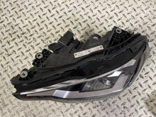 Laden Sie das Bild in den Galerie-Viewer, Frontscheinwerfer BMW 2 G42 5A03E31-05 Links Scheinwerfer Headlight SCH6542008257lz