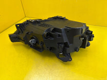 Laden Sie das Bild in den Galerie-Viewer, Frontscheinwerfer Volvo Xc60 II 32404709 LED Links Scheinwerfer Headlight SCH6542657894lm