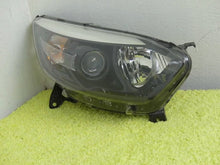 Laden Sie das Bild in den Galerie-Viewer, Frontscheinwerfer Renault Captur I 260705066R Rechts Scheinwerfer Headlight SCH6546060241hd