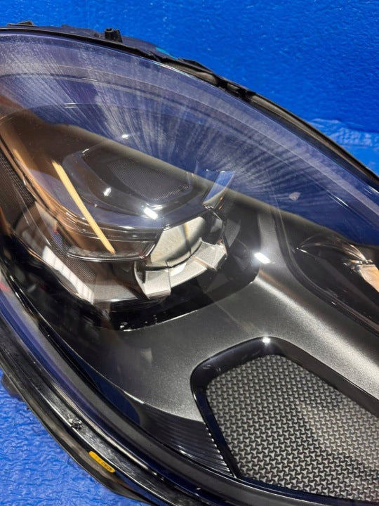 Frontscheinwerfer Porsche Macan 95B941010AH Rechts Scheinwerfer Headlight SCH6546583583ul