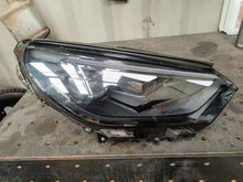 Laden Sie das Bild in den Galerie-Viewer, Frontscheinwerfer Mercedes-Benz Eqe A2949062601 1250408A2949062501 LED Rechts SCH6549704459cq