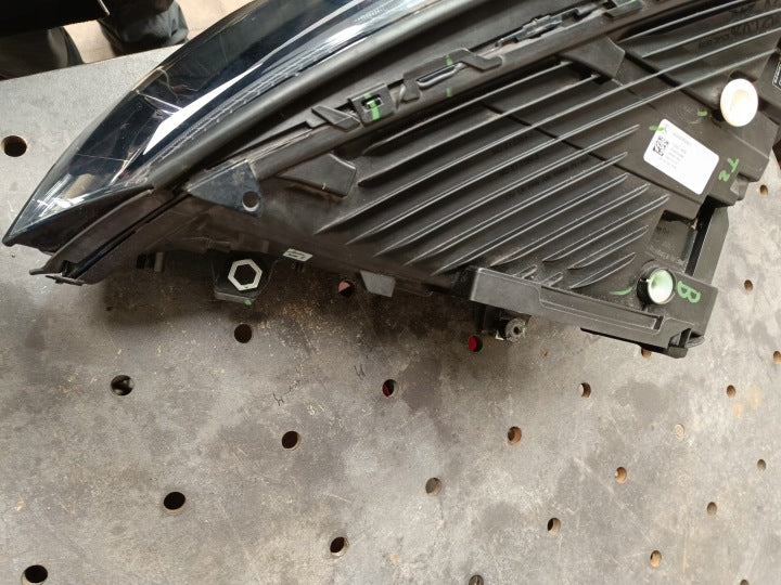 Frontscheinwerfer Mercedes-Benz Eqe A2949062601 1250408A2949062501 LED Rechts SCH6549704459cq