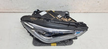 Laden Sie das Bild in den Galerie-Viewer, Frontscheinwerfer Mercedes-Benz Cla A1189067001 Rechts Scheinwerfer Headlight SCH6549948845vp