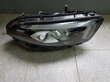 Laden Sie das Bild in den Galerie-Viewer, Frontscheinwerfer Mercedes-Benz W177 A1779064803 LED Rechts Headlight SCH6551858818pp