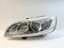 Laden Sie das Bild in den Galerie-Viewer, Frontscheinwerfer Volvo V60 S60 31420108 Links Scheinwerfer Headlight SCH6557312876ho