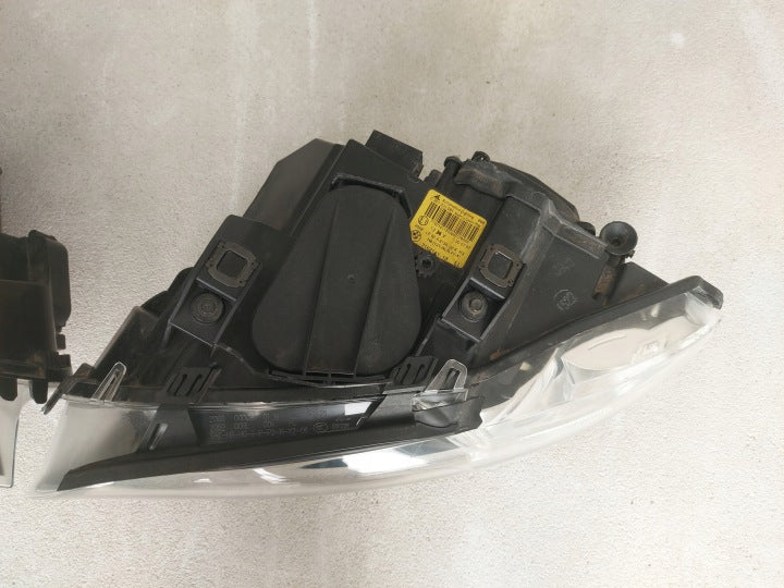 Frontscheinwerfer BMW E93 E92 7162141 7182513 Ein Satz Scheinwerfer Headlight SCH6565062200ua