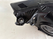Laden Sie das Bild in den Galerie-Viewer, Frontscheinwerfer Audi Q3 83A941012 Rechts Scheinwerfer Headlight SCH6569722991wt