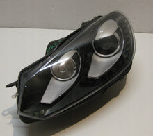 Laden Sie das Bild in den Galerie-Viewer, Frontscheinwerfer VW Golf VI 5K1941751D Links Scheinwerfer Headlight SCH6573695302xx