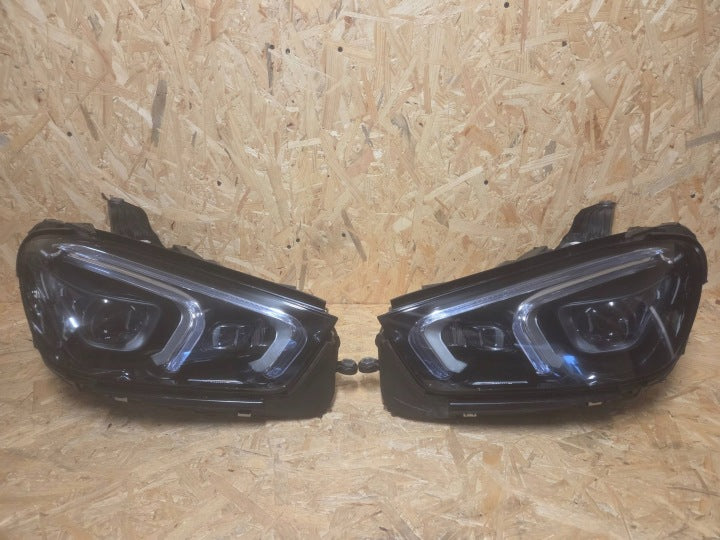 Frontscheinwerfer Mercedes-Benz Gle A1679065608 LED Ein Satz Headlight SCH6573910549ll