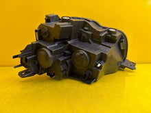 Laden Sie das Bild in den Galerie-Viewer, Frontscheinwerfer Opel E Combo 9816825480 LED Rechts Scheinwerfer Headlight SCH6576320445ae