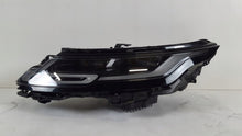 Laden Sie das Bild in den Galerie-Viewer, Frontscheinwerfer Land Rover Range Evoque L551 II K8D2-13W030-DE Links Headlight SCH6576832305xl