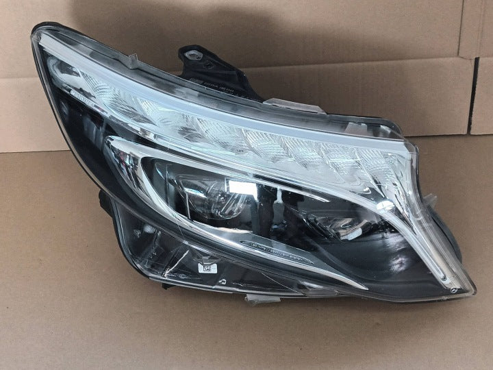 Frontscheinwerfer Mercedes-Benz Vito W447 A4479061501 Rechts Headlight SCH6578036101kn