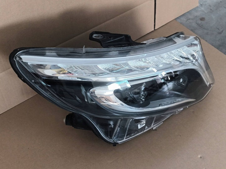 Frontscheinwerfer Mercedes-Benz Vito W447 A4479061501 Rechts Headlight SCH6578036101kn