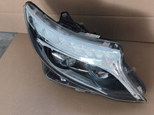Laden Sie das Bild in den Galerie-Viewer, Frontscheinwerfer Mercedes-Benz Vito W447 A4479061501 Rechts Headlight SCH6578036101kn