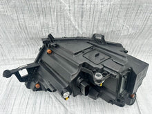 Laden Sie das Bild in den Galerie-Viewer, Frontscheinwerfer Skoda Kamiq 658941015 212942-41C938 Links Headlight SCH6578285311yz