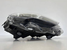 Laden Sie das Bild in den Galerie-Viewer, Frontscheinwerfer Opel E Combo 9816825480 Rechts Scheinwerfer Headlight SCH6581955553nc