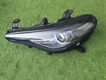 Laden Sie das Bild in den Galerie-Viewer, Frontscheinwerfer Alfa Romeo Giulia 50558651 LED Links Scheinwerfer Headlight SCH6584439899vf