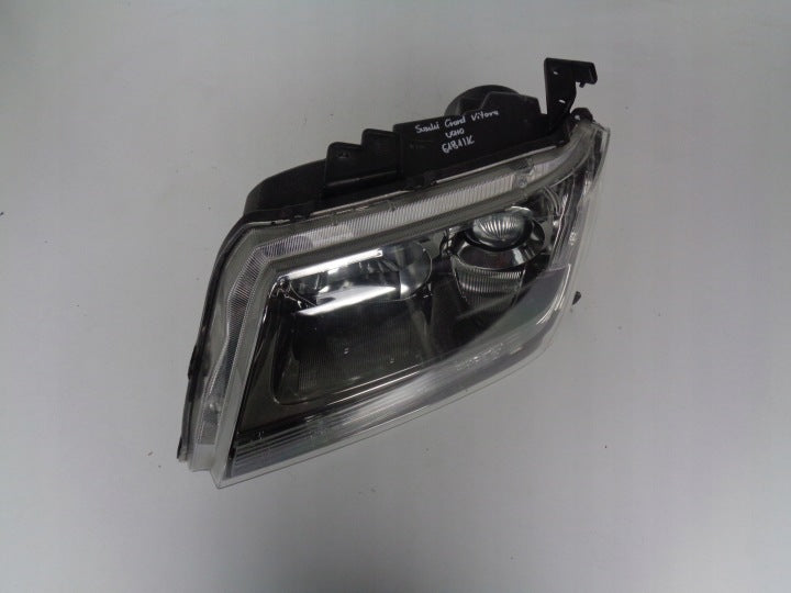 Frontscheinwerfer Suzuki Grand Vitara I 100-59079 Links Scheinwerfer Headlight SCH6589433700ey