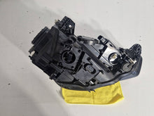Laden Sie das Bild in den Galerie-Viewer, Frontscheinwerfer Audi A3 8V0941005AF Xenon Links Scheinwerfer Headlight SCH6595451108gu