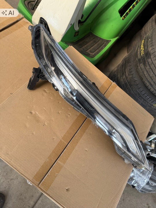 Frontscheinwerfer Nissan Juke 261206PA0A P13AFJK16R Rechts Headlight SCH6599960354ad