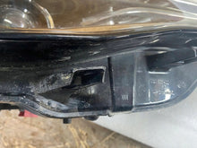 Laden Sie das Bild in den Galerie-Viewer, Frontscheinwerfer Audi A3 8V0941006C Xenon Rechts Scheinwerfer Headlight SCH6607585559yo