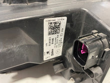 Laden Sie das Bild in den Galerie-Viewer, Frontscheinwerfer Seat Tarraco 5FJ941007E LED Links Scheinwerfer Headlight SCH6608502597gx