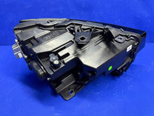 Laden Sie das Bild in den Galerie-Viewer, Frontscheinwerfer Audi Q2 81A941011D LED Links Scheinwerfer Headlight SCH6608691769mk