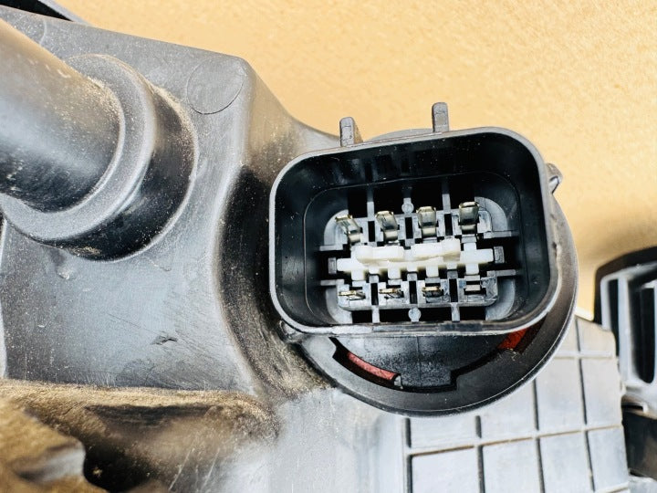 Frontscheinwerfer Hyundai I20 II 92101-C8000 Links Scheinwerfer Headlight SCH6615525496yx