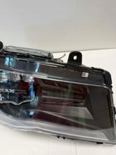 Laden Sie das Bild in den Galerie-Viewer, Frontscheinwerfer Man 10660140340 Rechts Scheinwerfer Headlight SCH6624237727qq