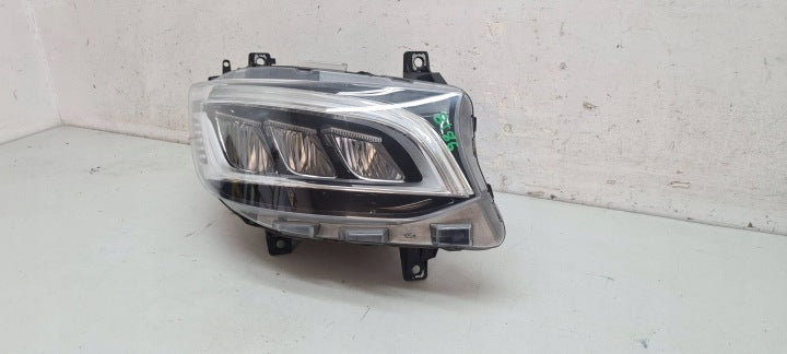 Frontscheinwerfer Mercedes-Benz Sprinter A9109065800 Rechts Headlight SCH6626822833ap