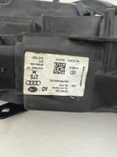 Laden Sie das Bild in den Galerie-Viewer, Frontscheinwerfer Audi A3 8V091044 Rechts Scheinwerfer Headlight SCH6635562937ow