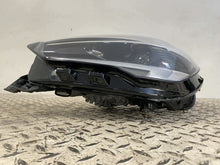 Laden Sie das Bild in den Galerie-Viewer, Frontscheinwerfer Opel Corsa F 39162658 354261827 Links Scheinwerfer Headlight SCH6643199639uh