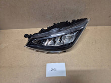 Laden Sie das Bild in den Galerie-Viewer, Frontscheinwerfer Seat Ibiza V 6F1941005E LED Links Scheinwerfer Headlight SCH6644433828wr